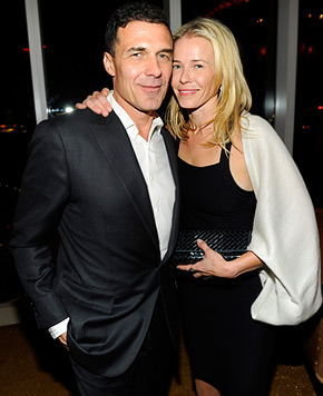 Chelsea Handler Steps Out With New Boyfriend